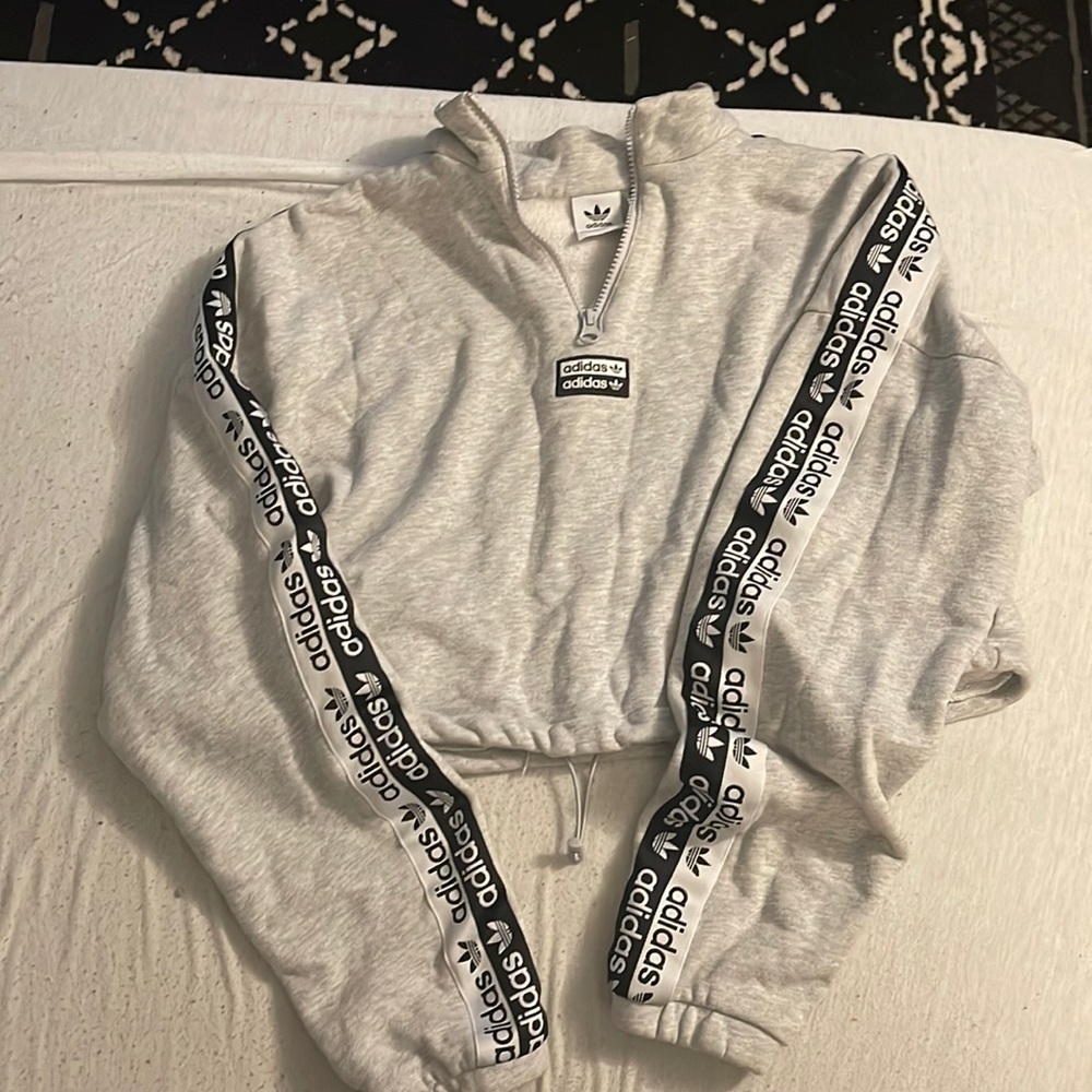 Adidas cropped sweater colors grey size medium